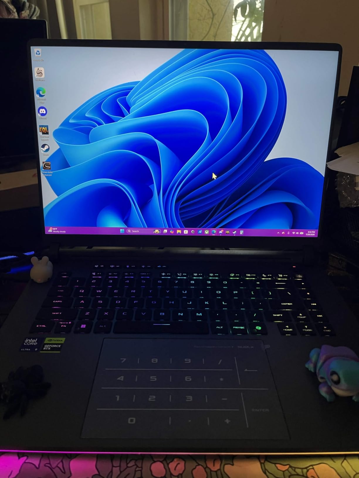 ASUS ROG Strix G16 (2025) Gaming Laptop, 16